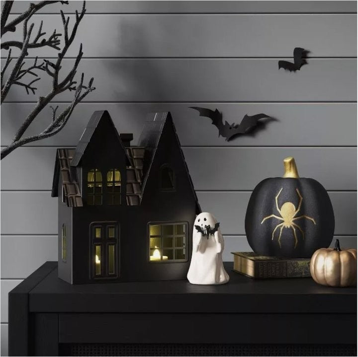 Spooky Ghost Figurine with Charm